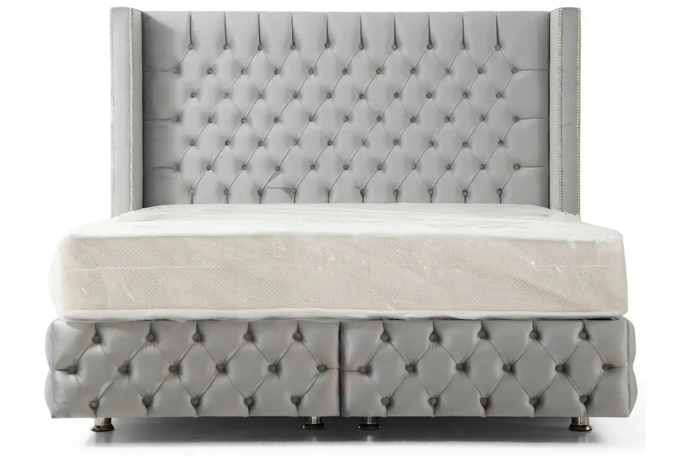 Pack - Lit coffre CLOUTÉ + Matelas 20cm + 2 Oreillers