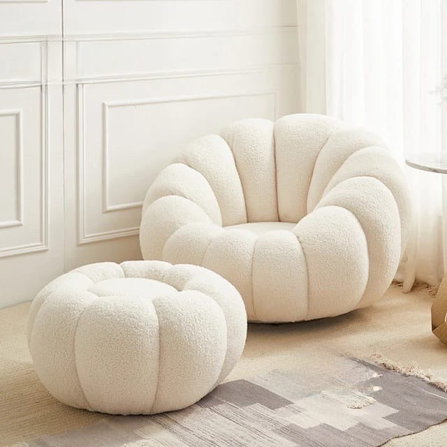 FAUTEUIL PIVOTANT AVEC POUF LAINE BOUCLEE COZY ACCESS MEUBLE