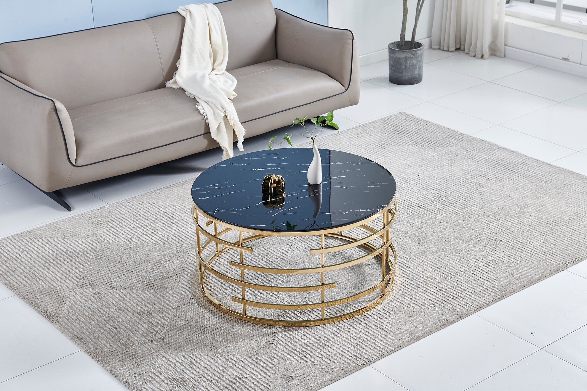 TABLE BASSE MONACO PIED DORÉ MARBRE NOIR ACCESS MEUBLE